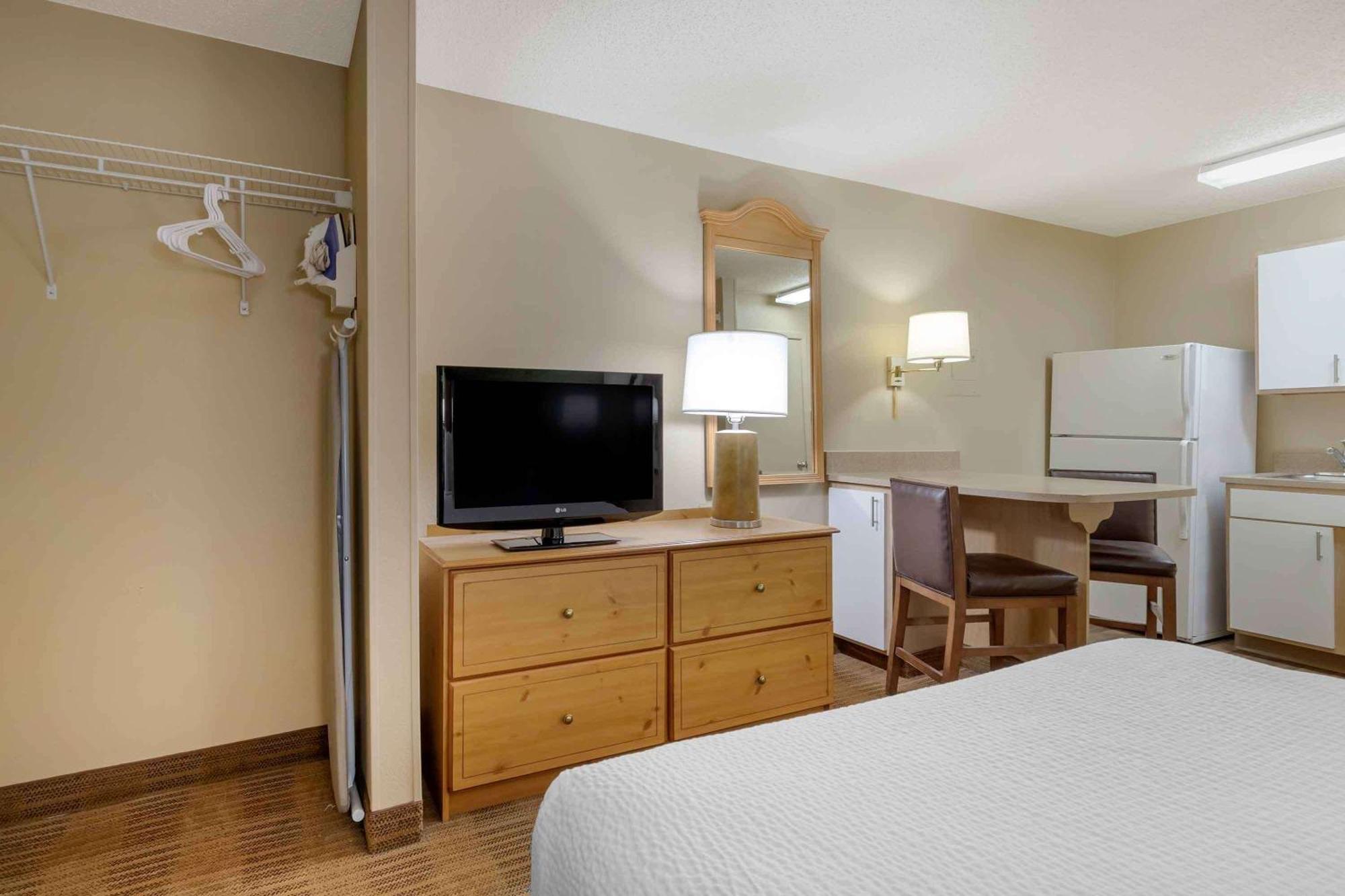 Extended Stay America Select Suites - Denver - Cherry Creek Extérieur photo